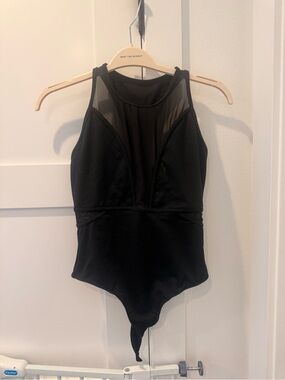 Carbon38 plunge mesh bodysuit